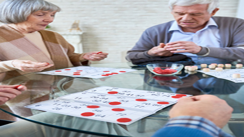 How an Advisor Can Help Those Looking for Assisted Living in Surprise, AZ